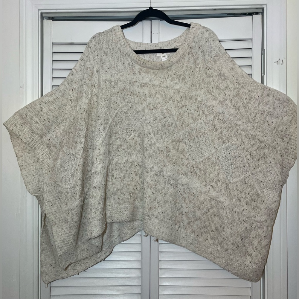 Extra soft extra room warm poncho